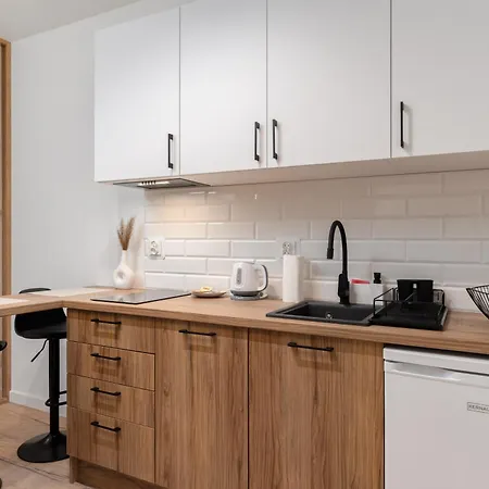 Citystay Wolczanska * Лодзь