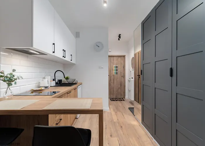 Апартаменты Citystay Wolczanska *