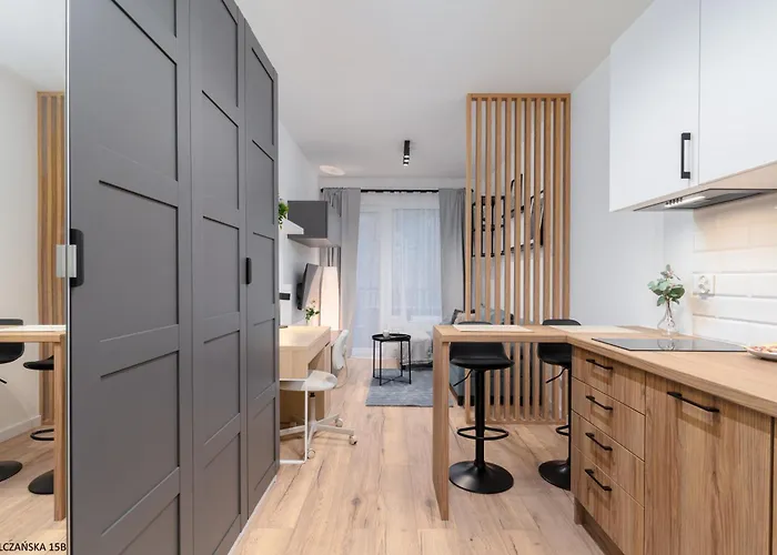 Апартаменты Citystay Wolczanska *