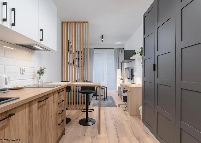 Апартаменты Citystay Wolczanska *